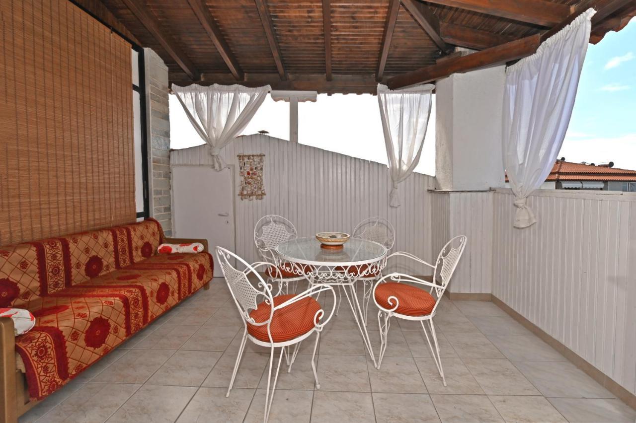 Dionisos Palms Apartments Paralia Dionysiou Luaran gambar