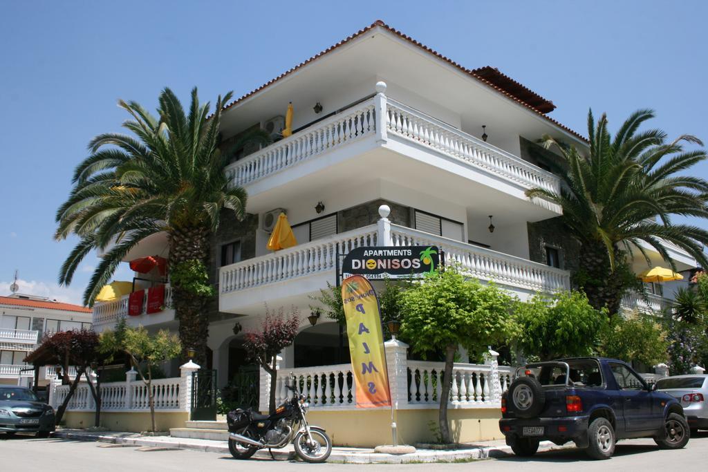 Dionisos Palms Apartments Paralia Dionysiou Bilik gambar