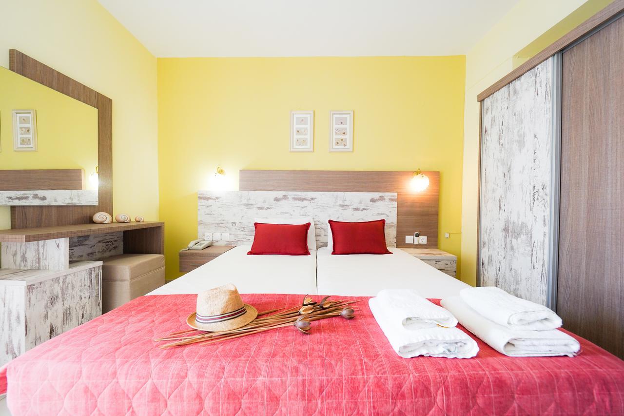 Dionisos Palms Apartments Paralia Dionysiou Luaran gambar